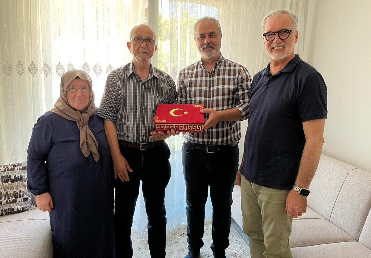 İzmit Belediyesinden Kıbrıs Gazilerine vefa ziyareti