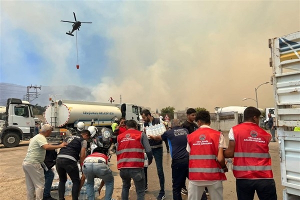 Çevre belediyelerden Antakya’ya destek