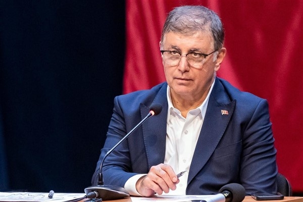 Başkan Tugay’dan gözaltı işlemlerine ilişkin açıklama