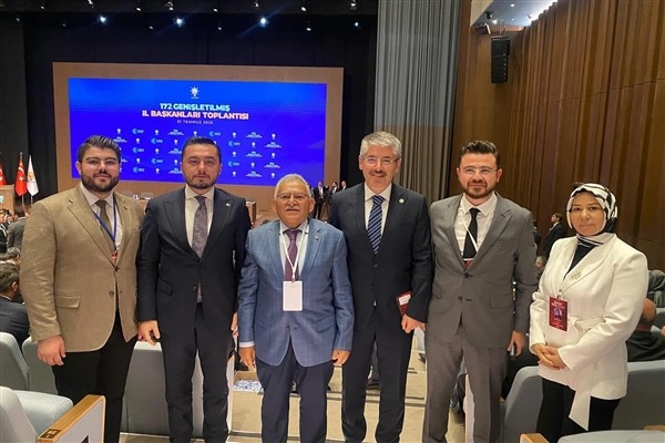 Başkan Büyükkılıç, AK Parti Genişletilmiş İl Başkanları Toplantısı'na katıldı