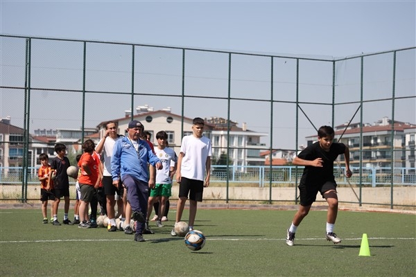 Konya'da Yaz Spor Okulları'nda eğitim başladı