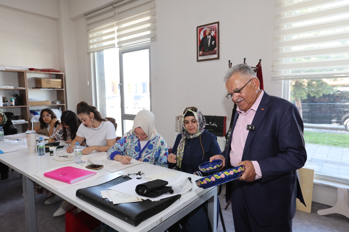 Başkan Büyükkılıç'tan hizmet birimlerine ziyaret