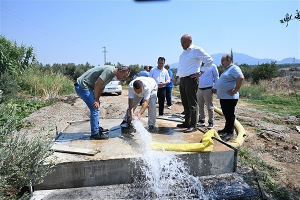 Manisa Büyükşehir Belediyesi'nden Tiyenli Mahallesi’ne yeni içme suyu sondajı
