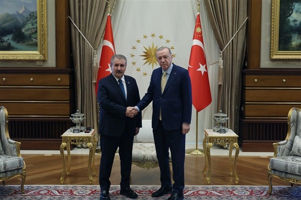 Cumhurbaşkanı Erdoğan, BBP Genel Başkanı Destici'yi kabul etti