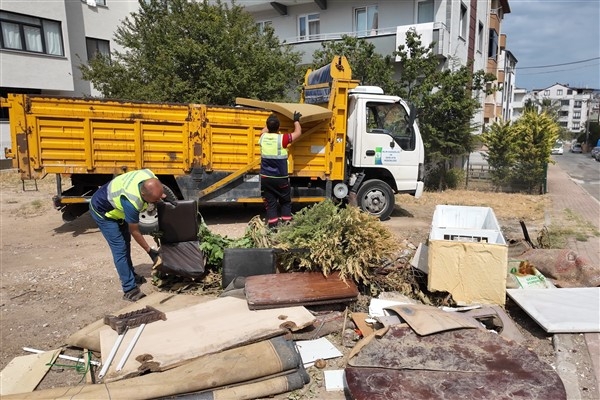 Çayırova Belediyesi'nden kaba atık bilgilendirmesi