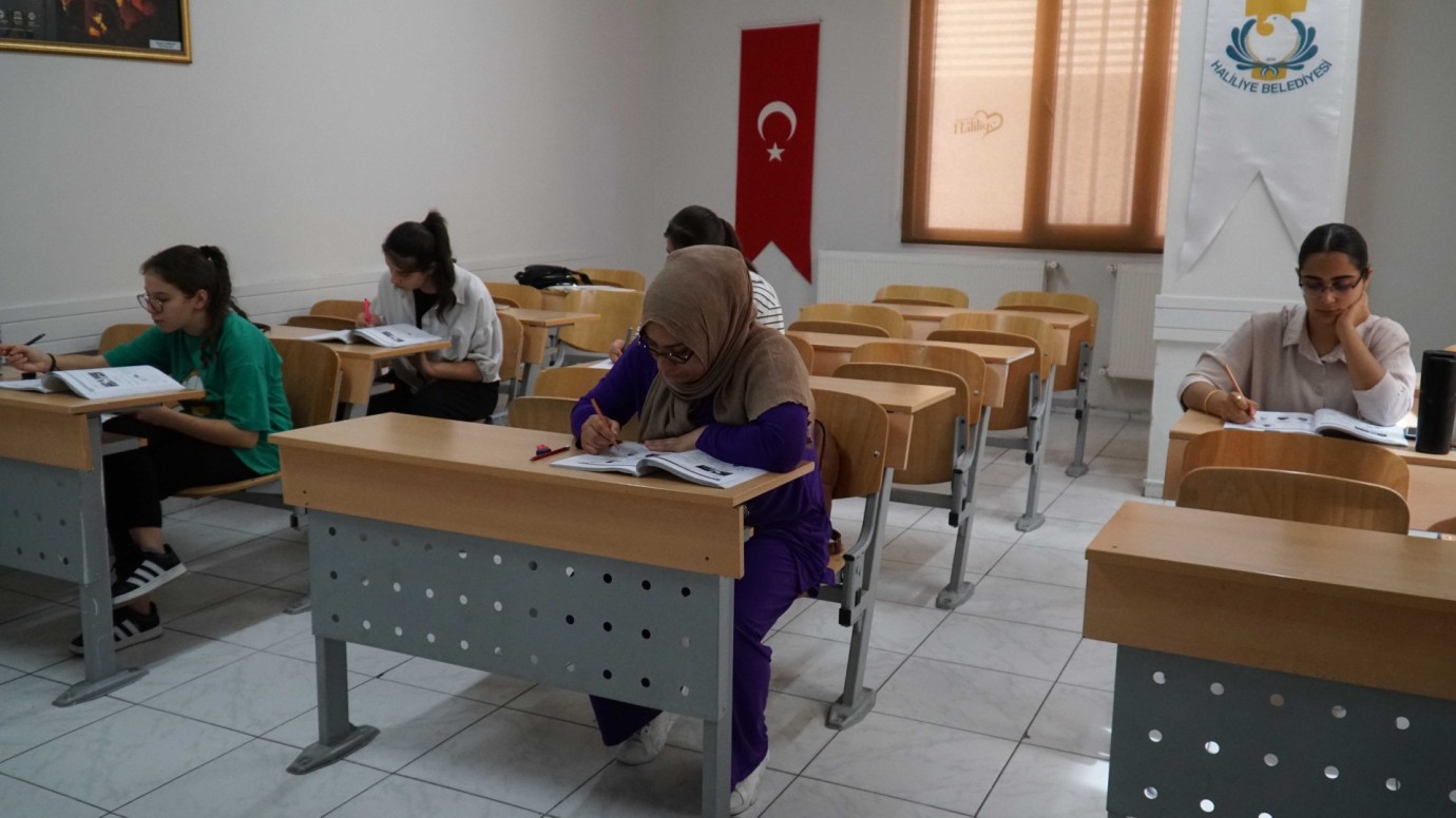 HALİLİYE'DE HOBİ VE EĞİTİM KURSLARINA YOĞUN İLGİ