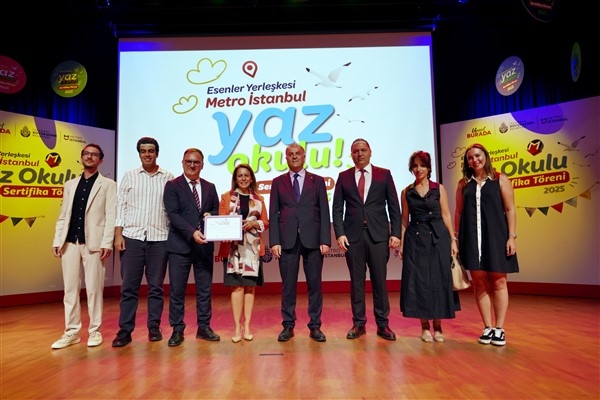Metro İstanbul Yaz Okulu 4. dönem mezunlarını verdi
