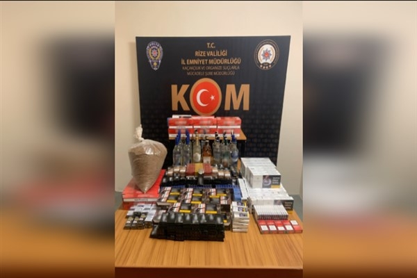 Rize'de 933 paket kaçak sigara, 47 şişe kaçak içki ele geçirildi