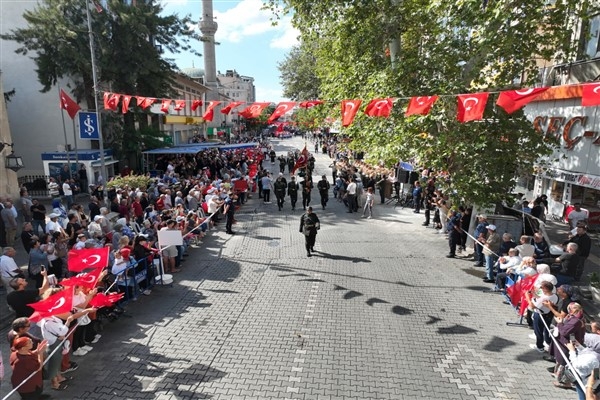 Edremit'in kurtuluşu, düzenlenen törenle kutlandı