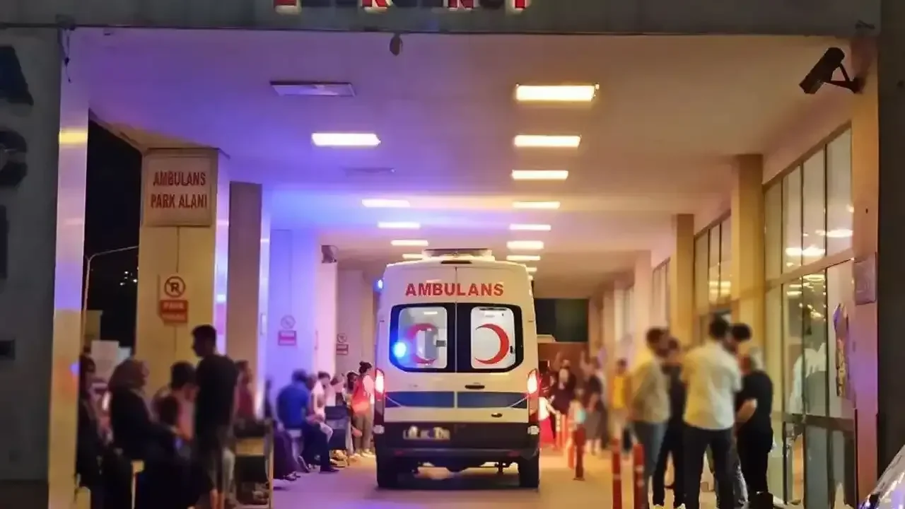 Şanlıurfa’nın Haliliye ilçesinde  asansör bakımı sırasında elektrik akımına kapılan genç hayatını kaybetti