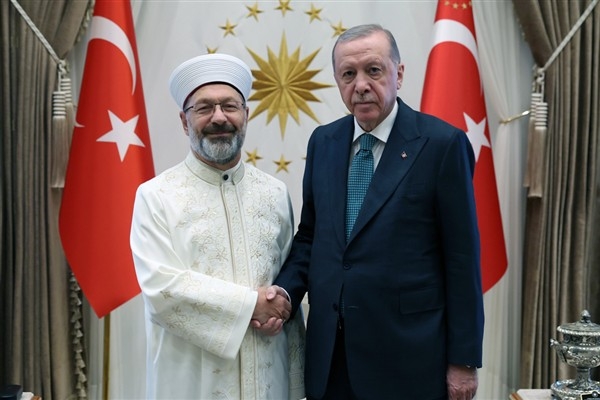 Cumhurbaşkanı Erdoğan, Prof. Dr. Erbaş'ı kabul etti