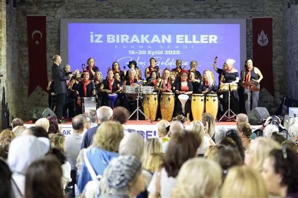 ‘İz Bırakan Eller Karma Sergisi’ gerçekleşti