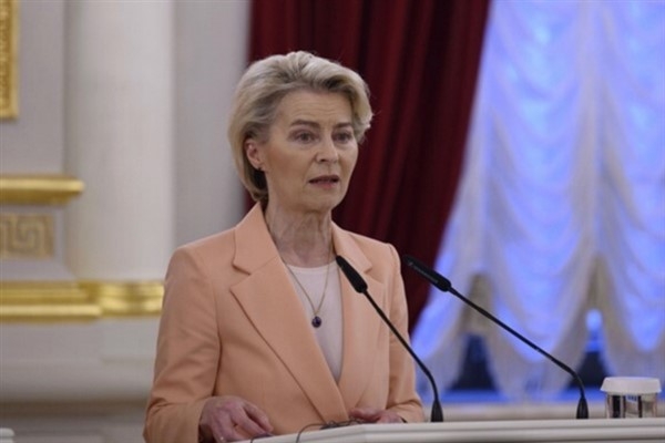 Leyen: Bugün Ukrayna'ya 4 milyar € ödeme yapıyoruz