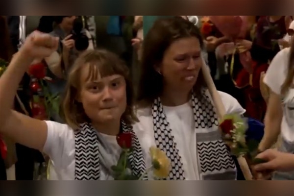 Greta Thunberg Yunanistan'a sınır dışı edildi