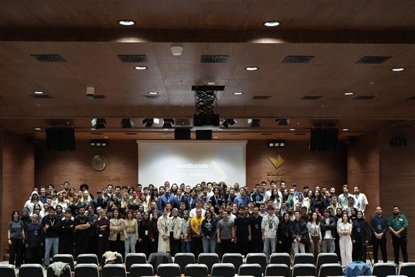 Hepsiburada Tech Academy ikinci dönem mezunlarını verdi