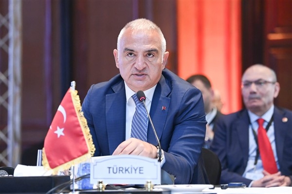 Bakan Ersoy'dan Arpaguş'a hayırlı olsun ziyareti