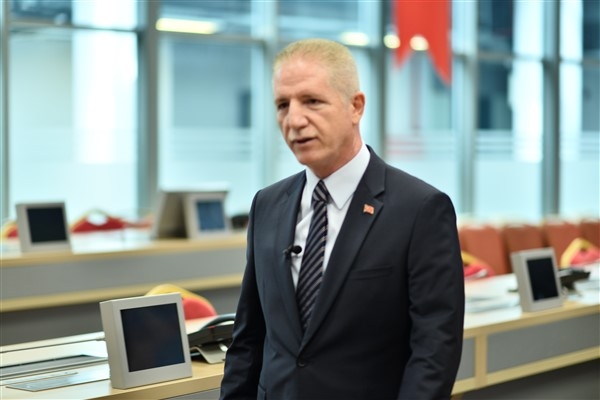Vali Gül, Maltepe’de muhtarlarla buluştu