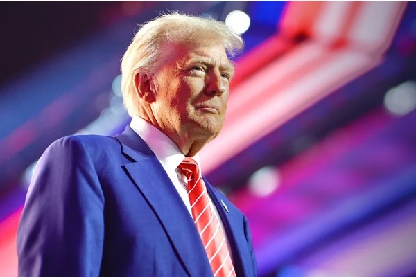Trump: Uyuşturucu taşıyan denizaltıyı imha etmek benim için büyük bir onurdu