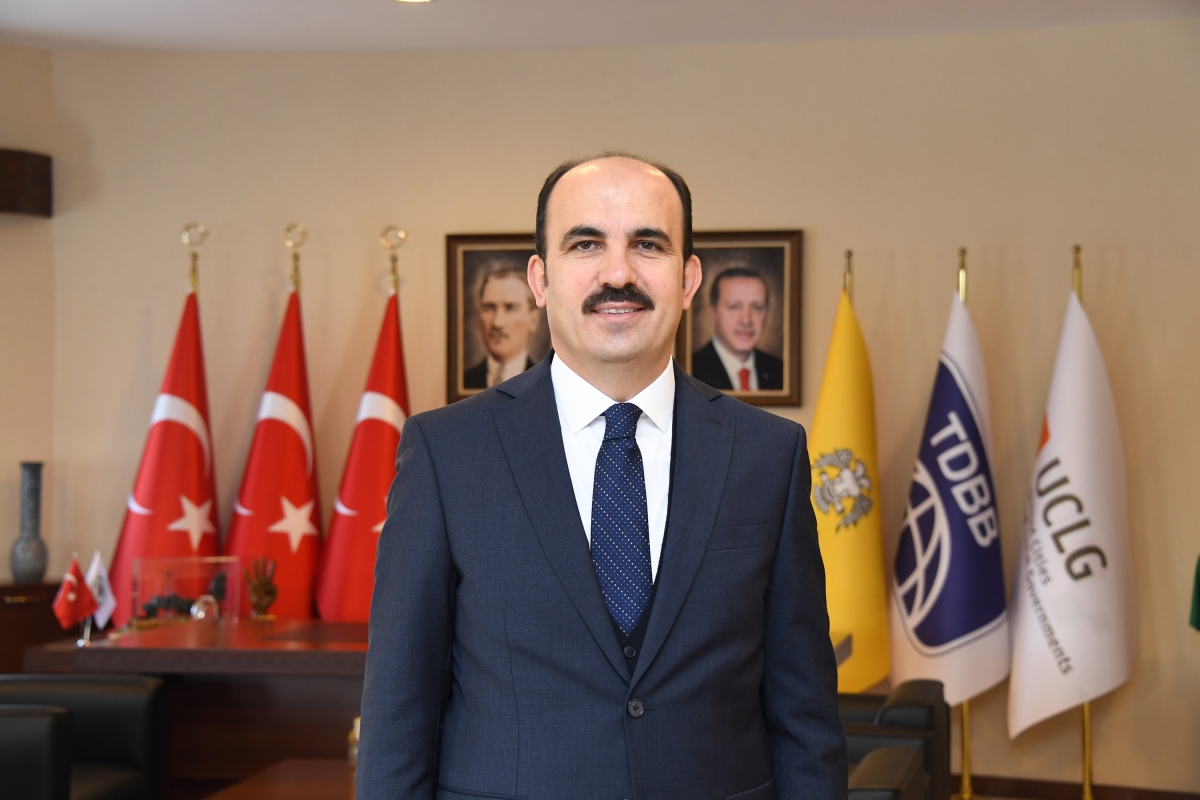 Başkan Altay, Muhtarlar Günü'nü kutladı