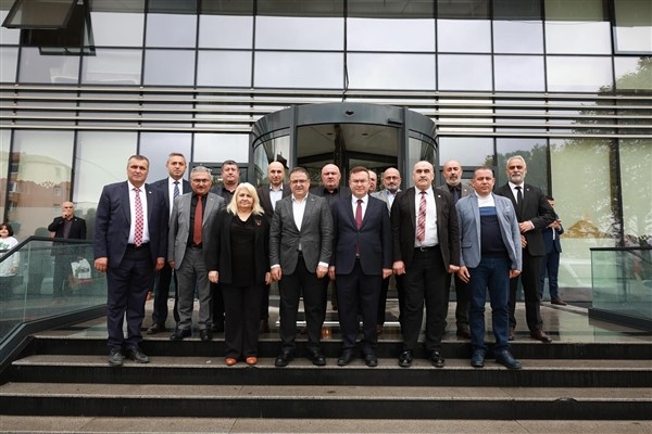 Derince’de Muhtarlar Günü buluşması