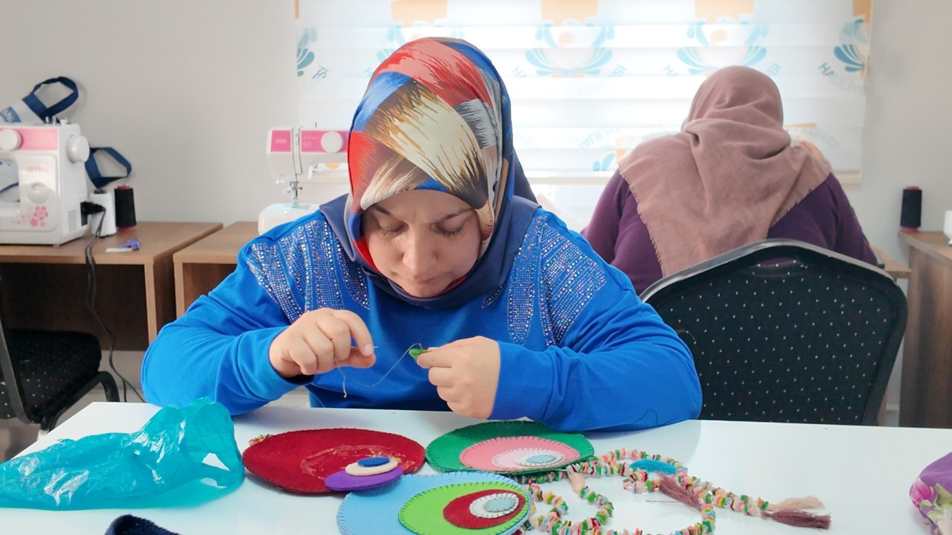 HALİLİYE BELEDİYESİ, KADINLARIN SOSYAL VE EKONOMİK GÜCÜNE KATKI SUNUYOR