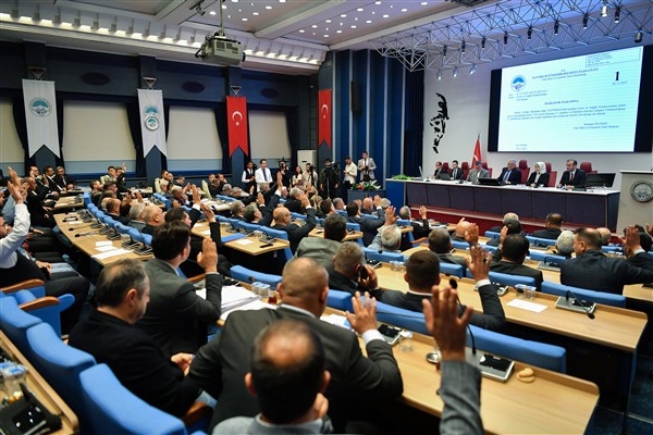 Kayseri Büyükşehir Belediyesi'nden besicilerin su faturasına destek