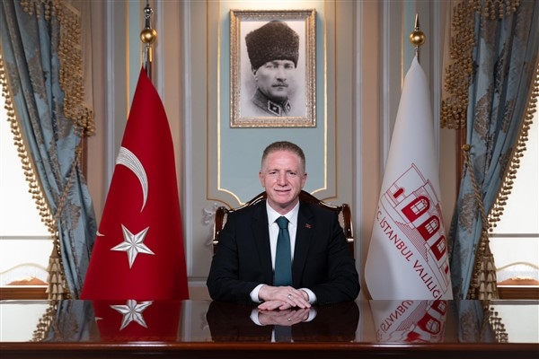 Vali Gül, ziyaretçilerini makamında ağırladı