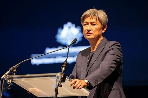 Avustralya Dışişleri Bakanı Wong’dan Leon Byner için taziye mesajı