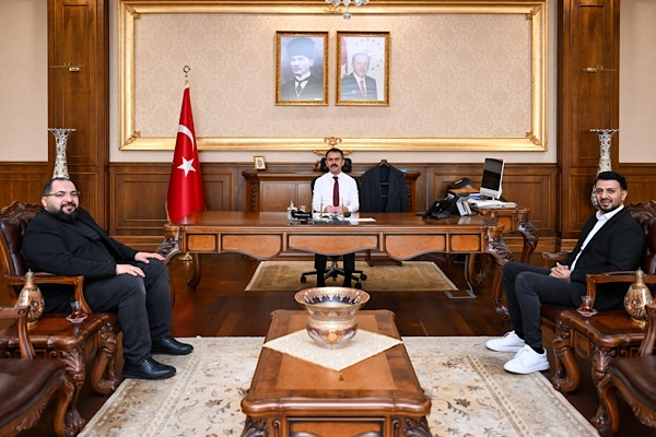 Safarov, Kocaeli Valisi Aktaş’ı ziyaret etti