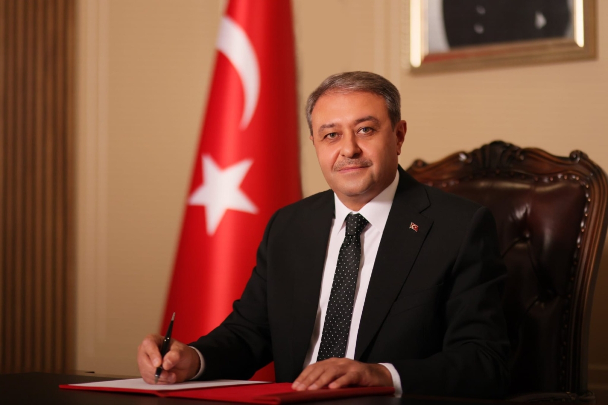 Vali Şıldak’tan Taş Tepeler’e destek mesajı
