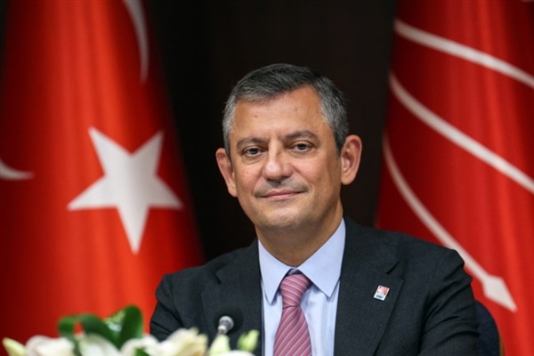 CHP Genel Başkanı Özel: Biz demokrasinin tarafındayız