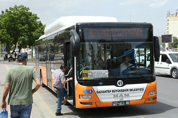 Gaziantep’te öğrenciler için yeni toplu ulaşım hattı hizmete girdi
