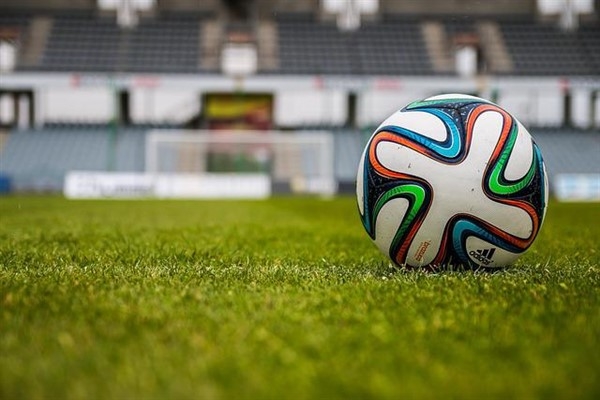 Beşiktaş derbiden galibiyetle ayrıldı