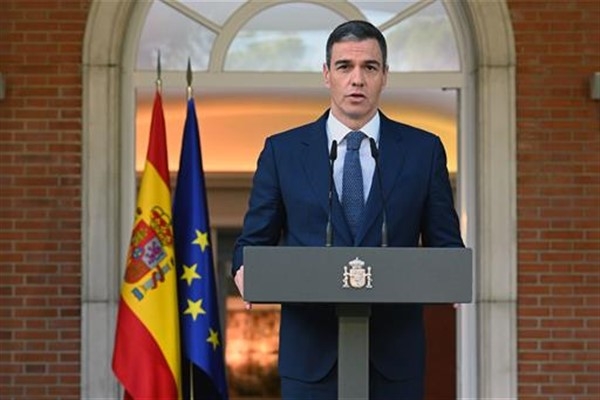 Sanchez: İran, barışçıl protestolara yönelik baskıyı derhal durdurmalıdır