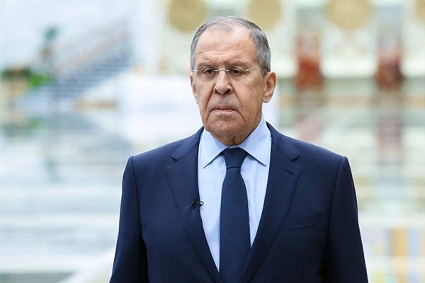 Lavrov: Ortaya çıkan şey, güçlünün haklı olduğu bir oyundur