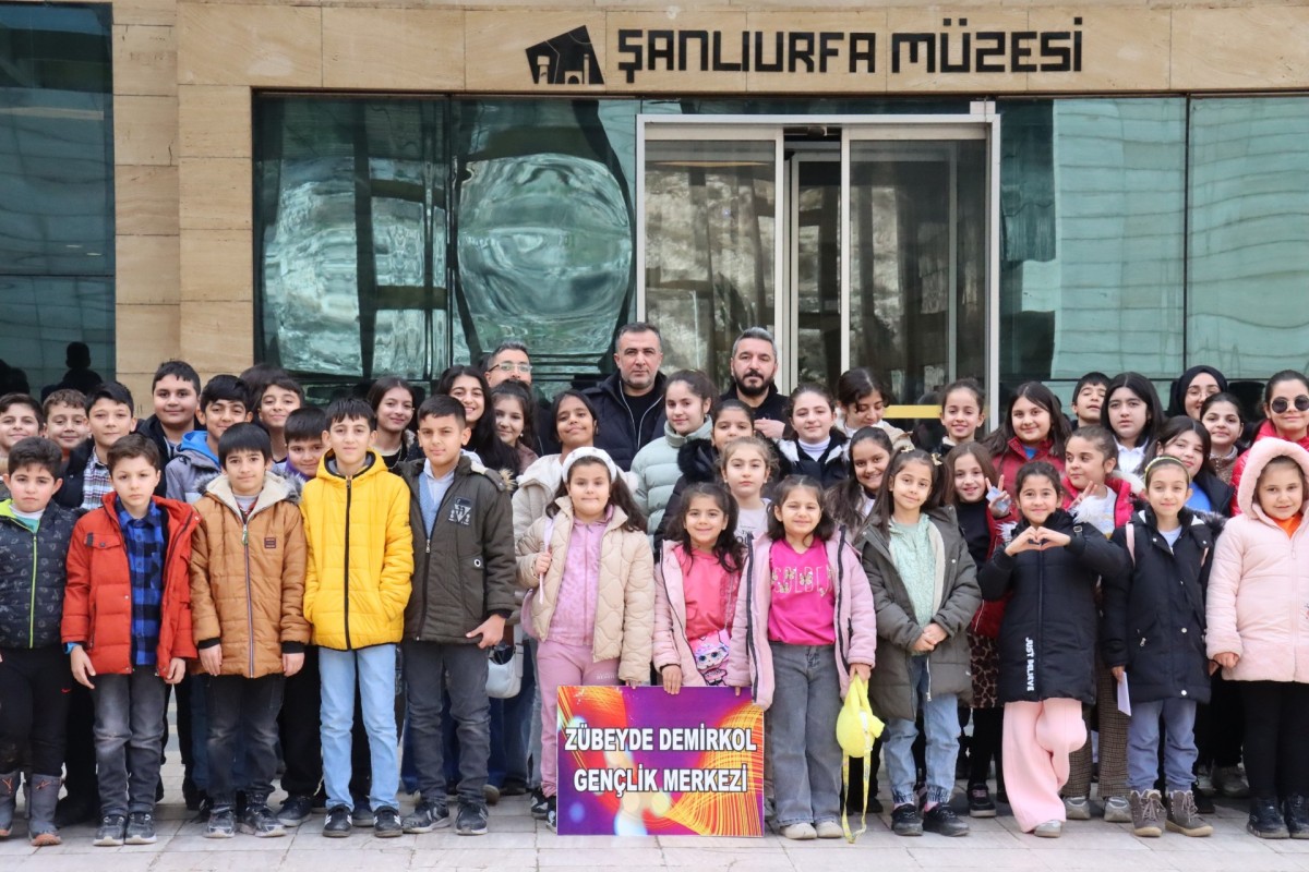 ŞANLIURFA BÜYÜKŞEHİR BELEDİYESİ ÖĞRENCİLERİ TARİHLE BULUŞTURDU – Görüntülü