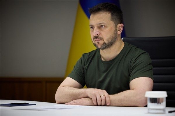 Zelenski: Kiev bölgesinde elektrik kesintileri sürüyor