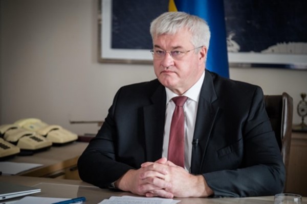 Sybiha: Dostumuz Angola, Kiev için 75 jeneratör sağladı