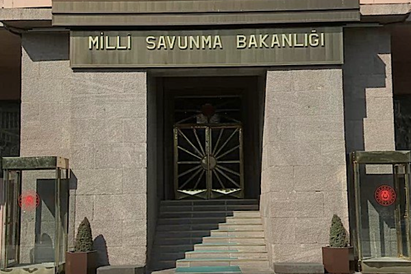 Hava Kuvvetleri, öğrencileri 5’inci Ana Jet Üs Komutanlığı’nda ağırladı
