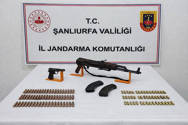 Siverek’te ruhsatsız silah operasyonu düzenlendi