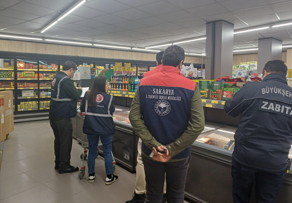 Sakarya'da marketlere yönelik fiyat denetimleri gerçekleştiriliyor