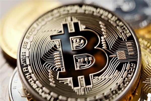 Kripto borsası, yanlışlıkla gönderilen 40 milyar dolarlık Bitcoin'i geri almaya çalışıyor