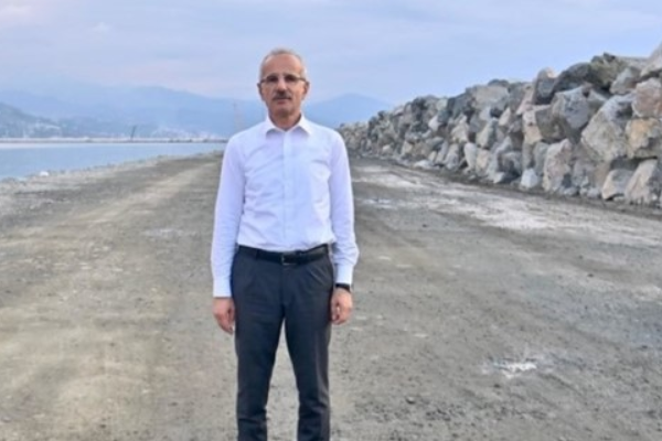 Bakan Uraloğlu, Soylu ve Gürzel ile bir araya geldi