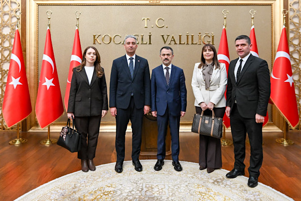 Çocuk Hizmetleri Genel Müdürü Alagöz, Vali Aktaş'ı ziyaret etti