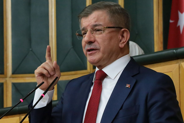 Davutloğlu, İsviçre Büyükelçisi Scheurer ile görüştü