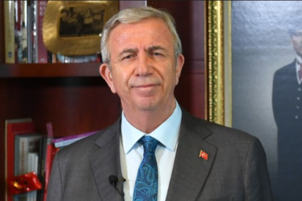 Başkan Yavaş: Şehitlerimizin aziz hatırası önünde saygıyla eğiliyoruz