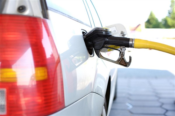Akaryakıt fiyatlarında eşel mobil sistemi