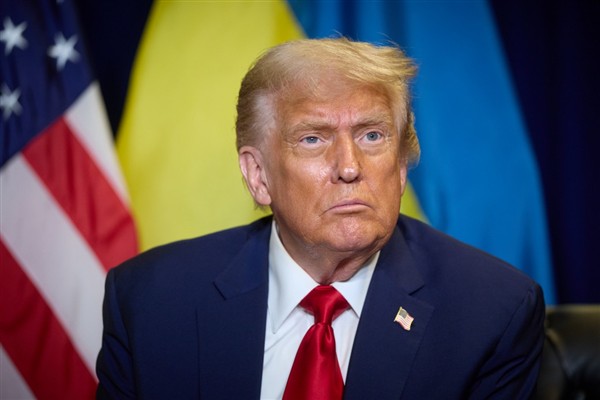 Trump: Tek seçenek koşulsuz teslimiyet