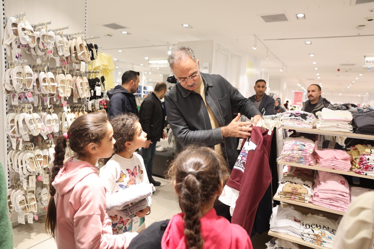 yyübiyeli Yetim Yavruların Mutluluğu Dikkat Çekti