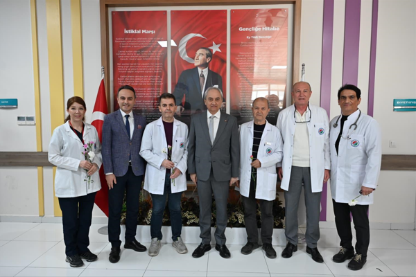 Başkan Kocagöz, sağlık çalışanlarının Tıp Bayramı’nı kutladı